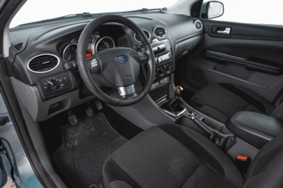 Ford Focus 1.6 MT (116 л. с.)