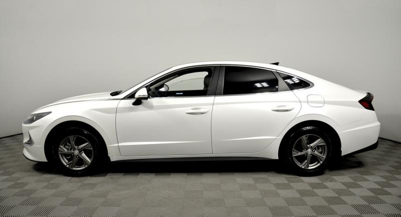 Hyundai Sonata 2.0 AT FWD (160 л.с.) Classic Автомобили с пробегом Шымкент  