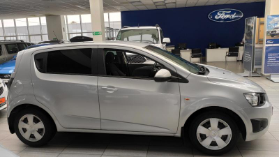 Chevrolet Aveo 1.6 AT (115 л. с.)