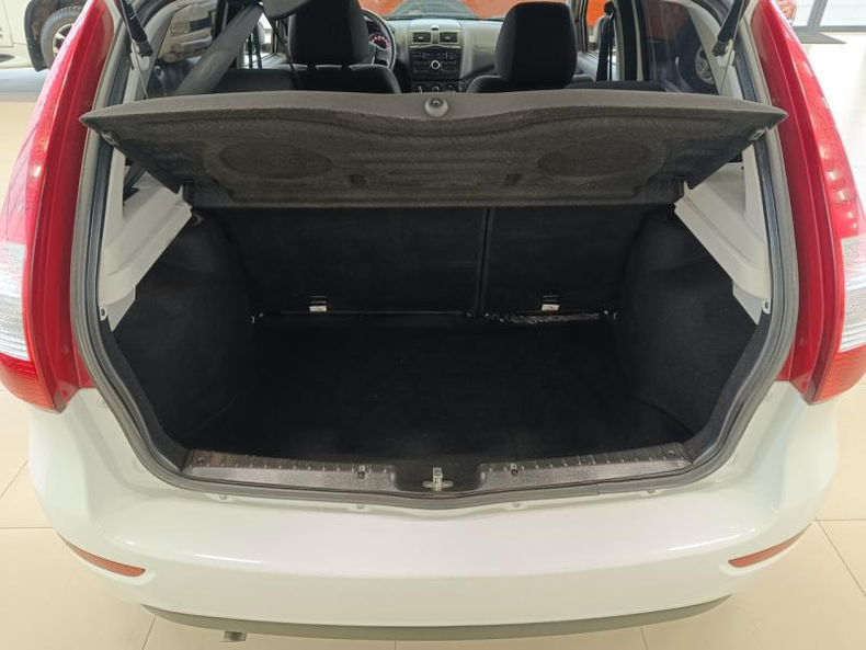 LADA (ВАЗ) Новая Granta хетчбэк 1.6 8 кл 5MT (87 л.с.) Comfort Твоё авто (Киров)