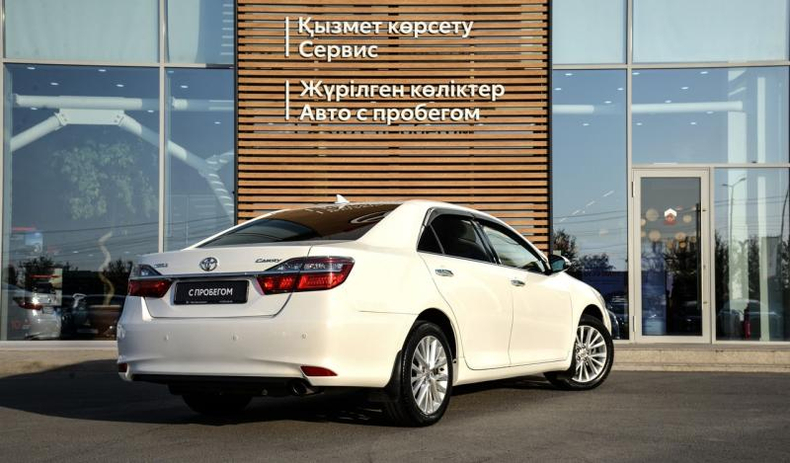 Toyota 2.5 AT (181 л. с.) Люкс Автомобили с пробегом Шымкент  