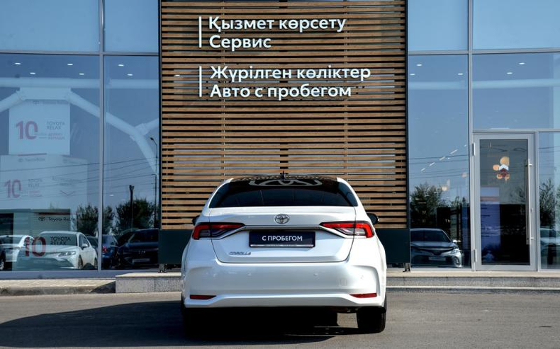 Toyota Corolla 1.6 CVT (122 л. с.) Престиж bi-tone Автомобили с пробегом Шымкент  