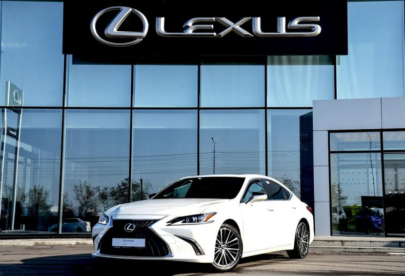 Lexus ES 250 AT (200 л.с.) Progressive Автомобили с пробегом Шымкент  