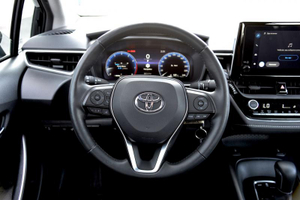 Toyota Corolla 1.6 CVT (122 л. с.) Стиль Автомобили с пробегом Шымкент  