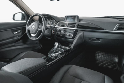 BMW 3 серия 320i AT (184 л. с.)