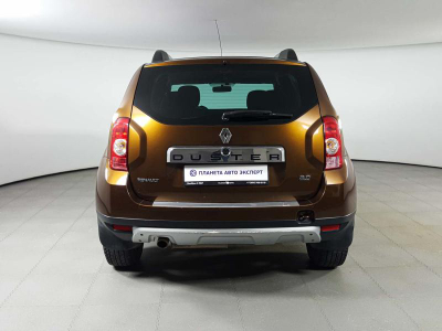 Renault Duster 2.0 MT 4x4 (135 л. с.)