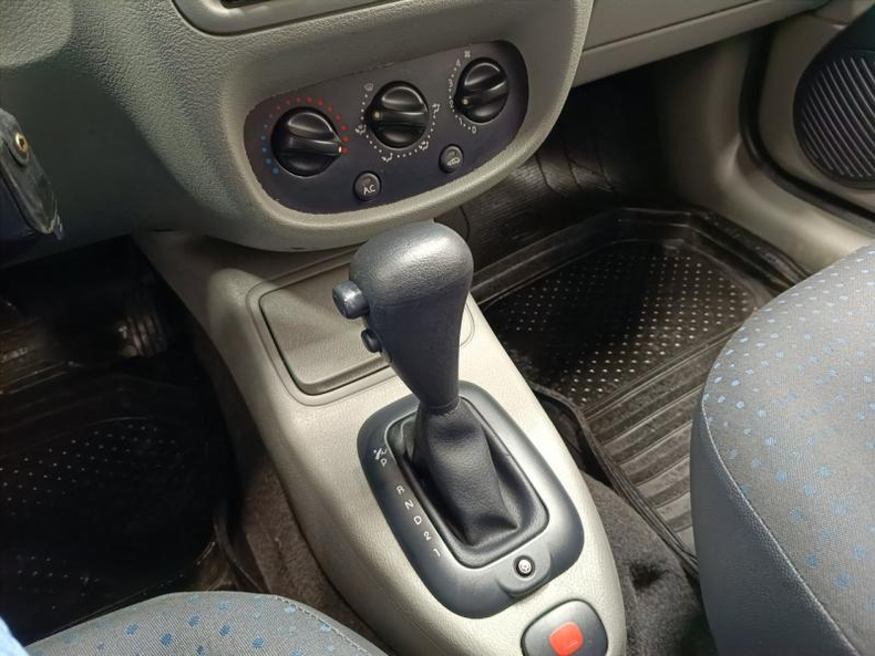 Renault 1.4 AT (98 л. с.) Base Твоё авто (Киров)