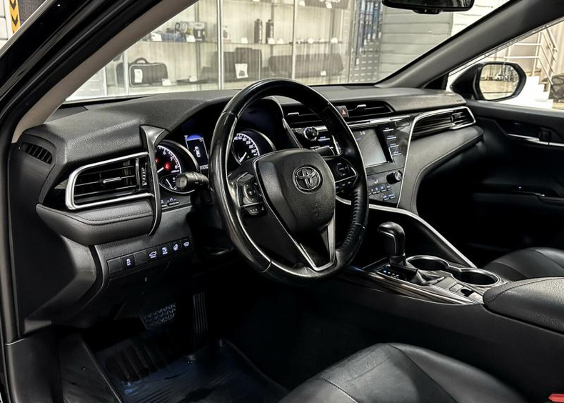 Toyota Camry 2.5 AT FWD (181 л.с.) Элеганс B3 A-motors Автомобили с пробегом Астана