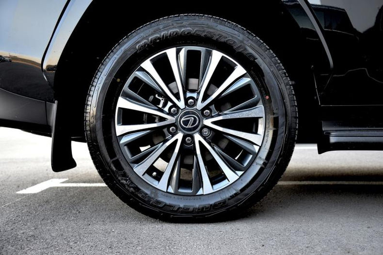 Lexus LX 3.5 AT 4WD (415 л.с.) LX600 Executive Автомобили с пробегом Шымкент  