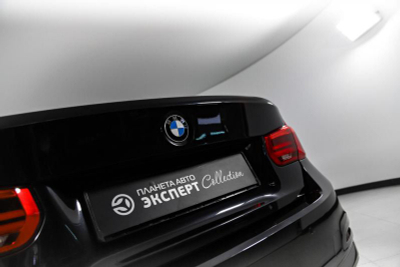 BMW 3 серия 320i AT (184 л. с.)