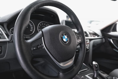 BMW 3 серия 320i AT (184 л. с.)