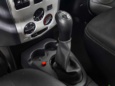Renault Logan 1.6 MT (87 л. с.)
