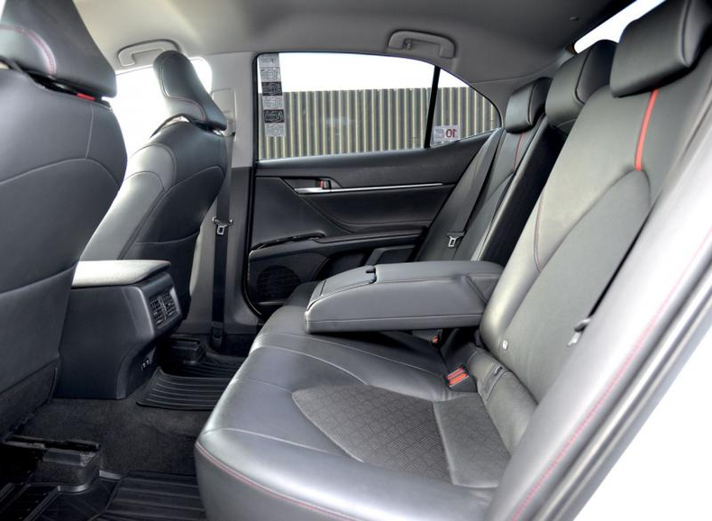 Toyota Camry 2.5 AT FWD (181 л.с.) S-edition Автомобили с пробегом Шымкент  