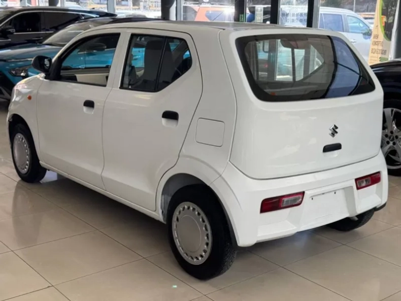 Suzuki 0.7 DCT FWD (52 л.с.) Авто Люкс KIA Севастополь