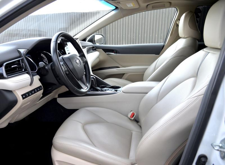 Toyota Camry 2.5 AT FWD (206 л.с.) Комфорт Автомобили с пробегом Шымкент  