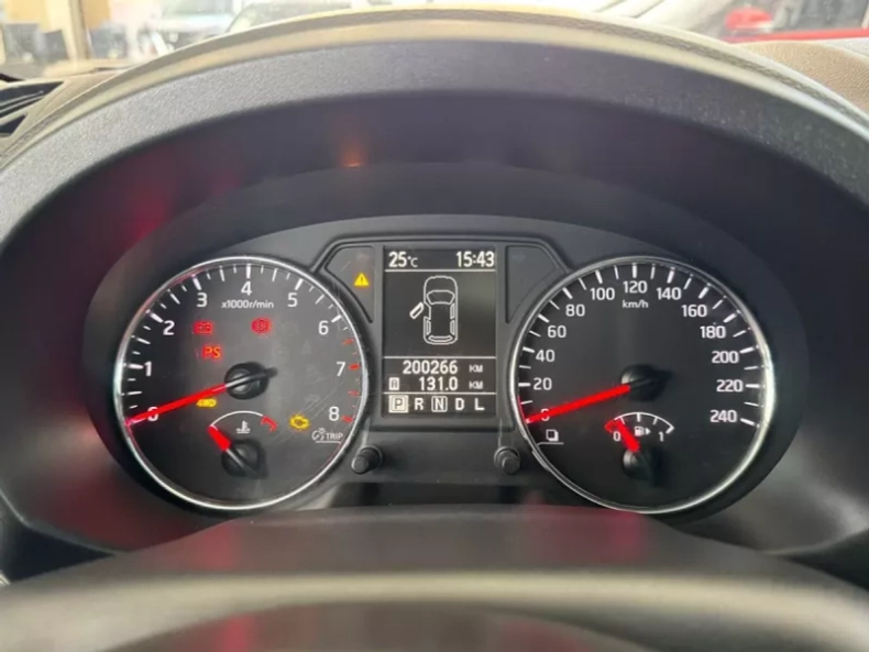 Nissan 2.0 CVT 4WD (141 л.с.) Авто Люкс KIA Севастополь