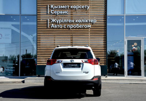 Toyota 2.5 AT AWD (180 л. с.) Prestige Автомобили с пробегом Шымкент  