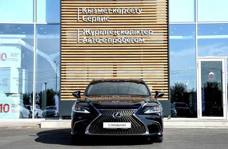 Lexus ES 250 AT (200 л.с.) Premium 28 Автомобили с пробегом Шымкент  