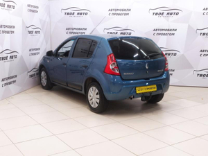 Renault 1.6 MT (84 л. с.) Твоё авто (Киров)