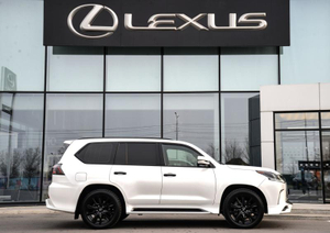 Lexus LX 5.7 AT 4WD (383 л.с.) 570 Black Vision II 5 м QB Автомобили с пробегом Шымкент  