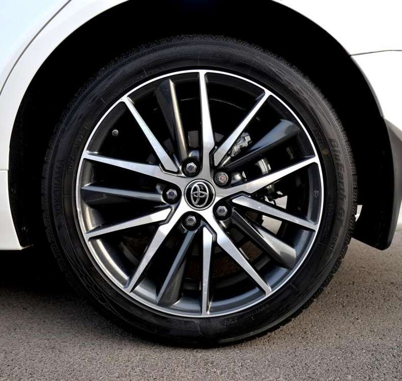 Toyota Camry 2.5 AT (206 л.с.) Престиж 4K Автомобили с пробегом Шымкент  