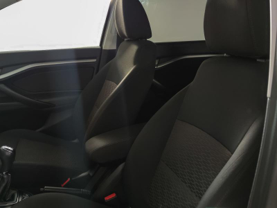 LADA Vesta SW 1.6 MT (106 л.с.)