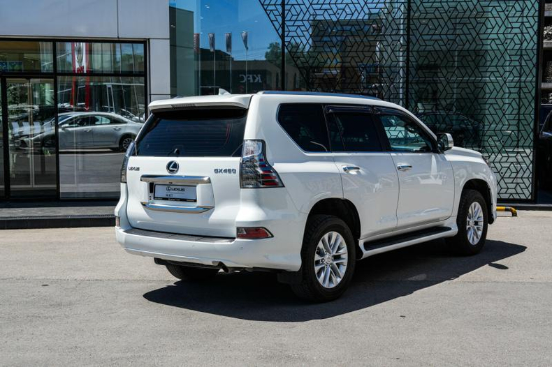 Lexus GX 460 AT AWD (7 мест) (296 л. с.) Premium 13 <br>Тойота Центр Бишкек Бишкек