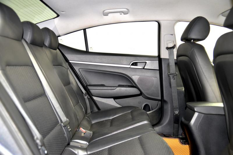 Hyundai 1.6 AT (130 л.с.) Автомобили с пробегом Шымкент  