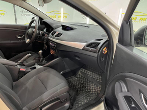 Renault 1.6 MT (110 л. с.) Expression Твоё авто (Йошкар-Ола)