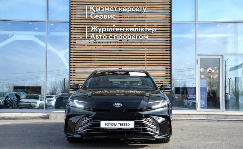 Toyota Camry 2.5 8AT FWD (204 л.с.) Люкс Автомобили с пробегом Шымкент  