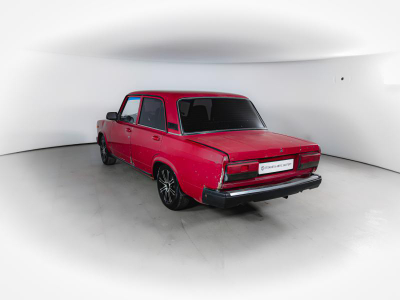 LADA 2105 1.6 MT (75 л. с.)