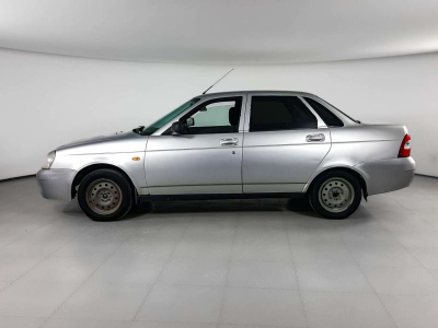 LADA Priora 1.6 MT 16 кл (Евро-3) (98 л. с.)