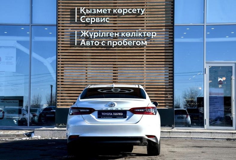 Toyota Camry 2.5 AT (206 л.с.) Люкс K5 Автомобили с пробегом Шымкент  