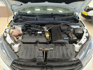 LADA (ВАЗ) Новая Vesta SW Cross 1.6 MT (106 л.с.) Comfort Plus + P1.1 Твоё авто (Киров)