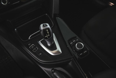 BMW 3 серия 320i AT (184 л. с.)
