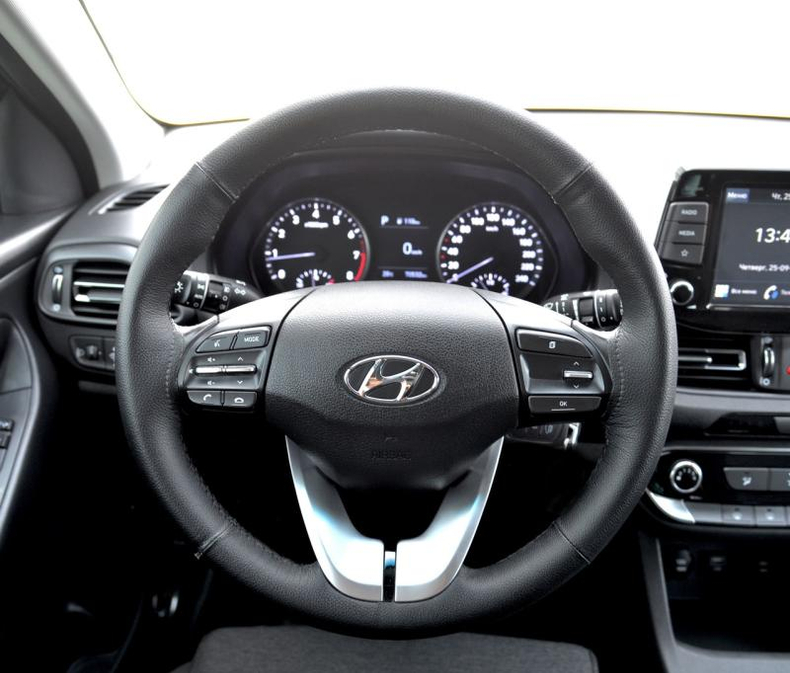 Hyundai 1.5 AT FWD (110 л.с.) Base Автомобили с пробегом Шымкент  