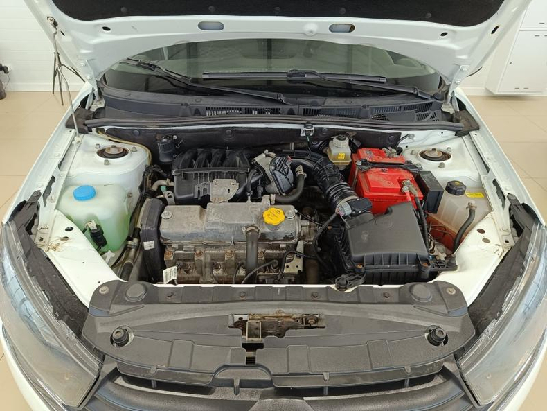 LADA (ВАЗ) Новая Granta хетчбэк 1.6 8 кл 5MT (87 л.с.) Comfort Твоё авто (Киров)