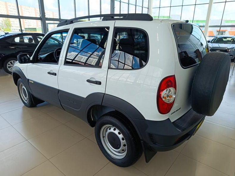 Chevrolet Niva Niva 1.7 MT 4WD (80 л.с.) GL Твоё авто (Киров)