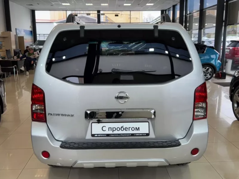 Nissan 2.5d AT (190 л.с.) 4WD Авто Люкс KIA Севастополь
