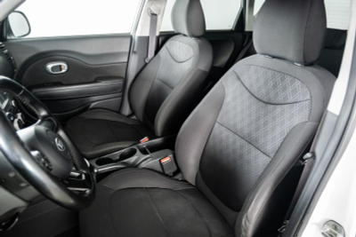 Kia Soul 1.6 AT (124 л. с.)