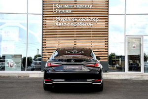 Lexus ES 250 AT (200 л.с.) Premium 28 Автомобили с пробегом Шымкент  