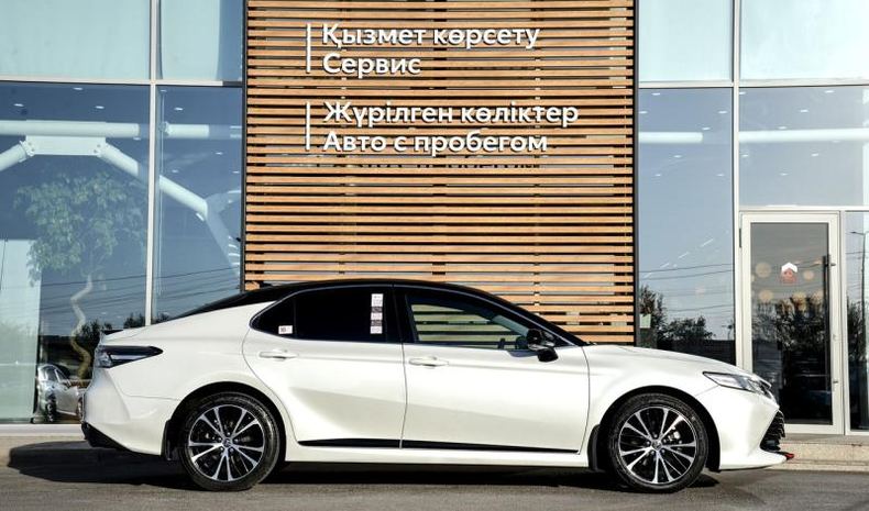Toyota Camry 2.5 AT FWD (181 л.с.) S-edition Автомобили с пробегом Шымкент  