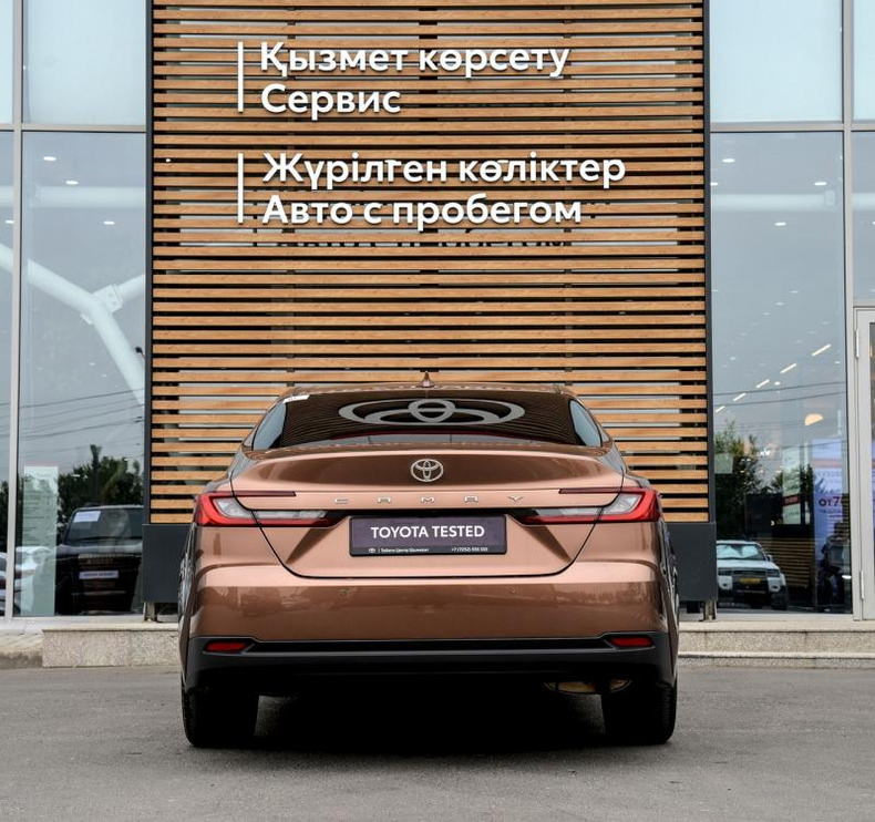 Toyota Camry 2.5 8AT FWD (204 л.с.) Люкс Автомобили с пробегом Шымкент  