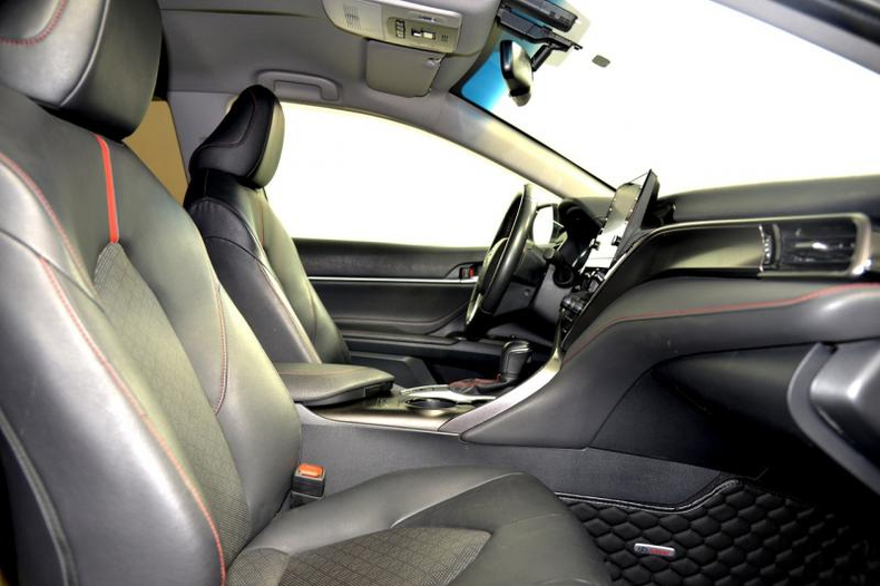 Toyota Camry 2.5 AT (206 л.с.) GR Sport 2S Автомобили с пробегом Шымкент  