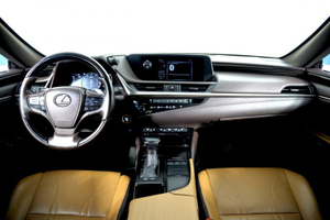 Lexus ES 250 AT (200 л.с.) Premium 28 Автомобили с пробегом Шымкент  