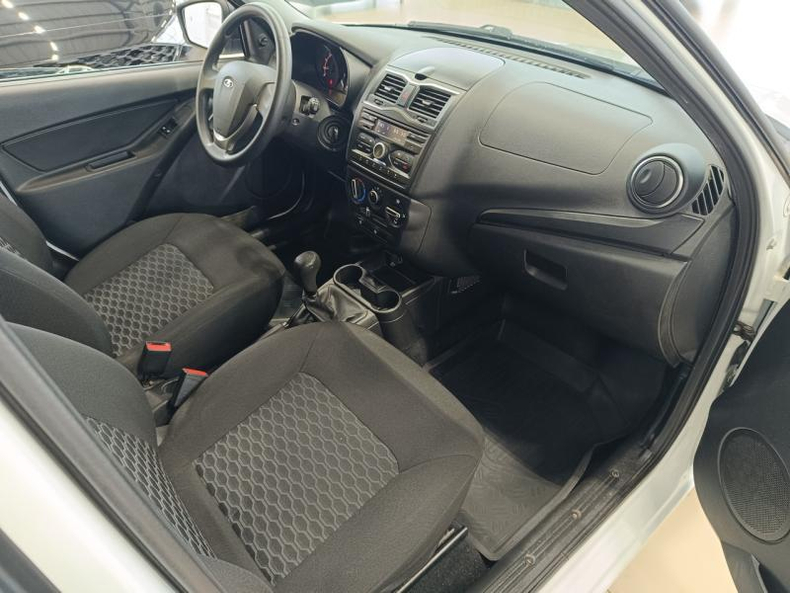 LADA (ВАЗ) Новая Granta хетчбэк 1.6 8 кл 5MT (87 л.с.) Comfort Твоё авто (Киров)