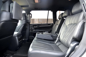 Lexus LX 5.7 AT 4WD (383 л.с.) 570 Black Vision 7 м QB Автомобили с пробегом Шымкент  