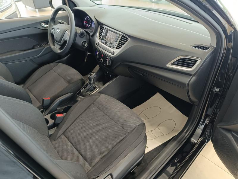 SOLARIS HS 1.6 AT FWD (123 л.с.) Comfort Твоё авто (Киров)