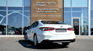 Toyota Camry 2.5 AT (206 л.с.) Престиж 4K Автомобили с пробегом Шымкент  