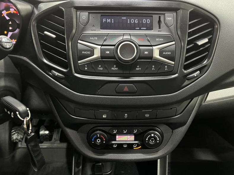 LADA (ВАЗ) Vesta 1.6 MT (106 л. с.) Luxe Твоё авто (Йошкар-Ола)